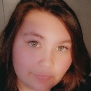 Meet your Posher, Mia